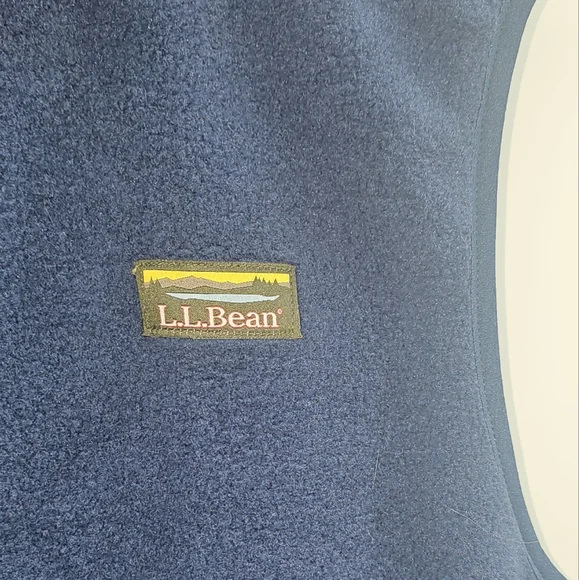 L.L. Bean Classic Fleece Blue Vest Size XL Tall - Picture 10 of 11